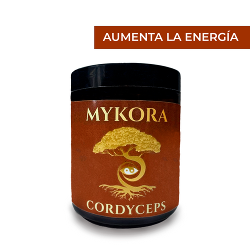 Frasco de adaptógeno Cordyceps Mykora en polvo, ideal para aumentar la energía, mejorar el rendimiento físico y apoyar la vitalidad natural, con fondo blanco y etiqueta limpia.